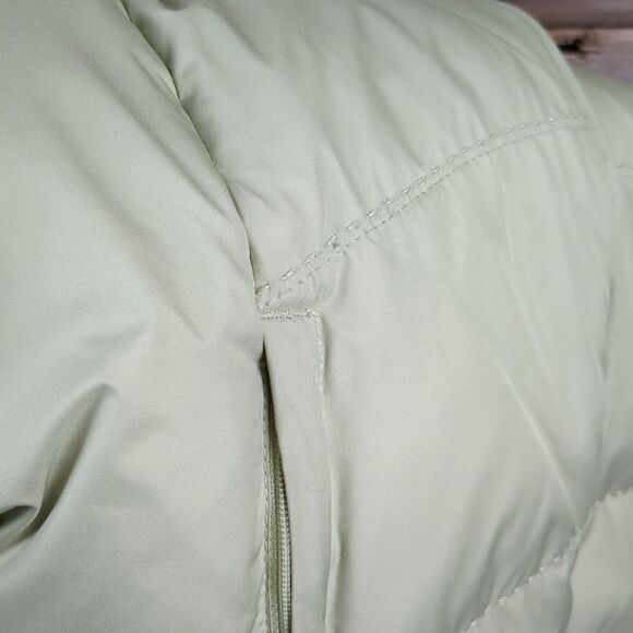 Eddie Bauer Celadon Green Premium Goose Down Puffer Vest Size Large Zip Front - Picture 6 of 7